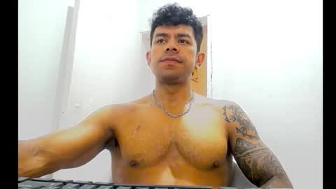 exoticboybigdick online show from 8, 1, 2026