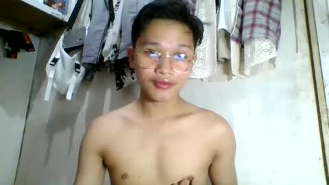 Snapshot of exotichugecock chatting on 29, 12, 2024 Jan online show from 29, 12, 2024