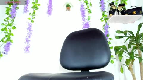 Snapshot of exotiic_sara chatting on 7, 4, 2026 SARA online show from 7, 4, 2026