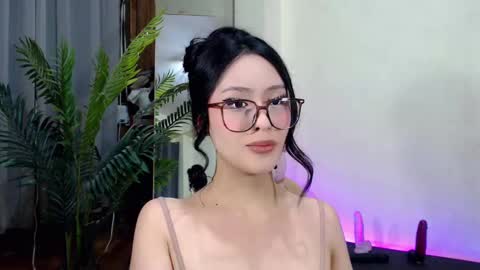 Snapshot of expensive_candyx chatting on 9, 2, 2025 Candy online show from 9, 2, 2025
