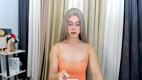 expensive_elise online show from 13, 2, 2026