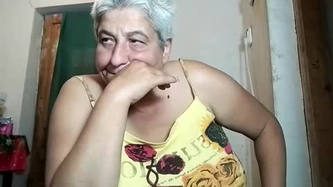 Snapshot of exquisitemature chatting on 22, 9, 2025 ExquisiteMature online show from 22, 9, 2025