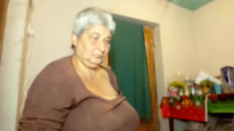 Snapshot of exquisitemature chatting on 8, 10, 2025 ExquisiteMature online show from 8, 10, 2025