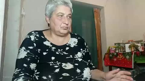 Snapshot of exquisitemature chatting on 12, 10, 2025 ExquisiteMature online show from 12, 10, 2025