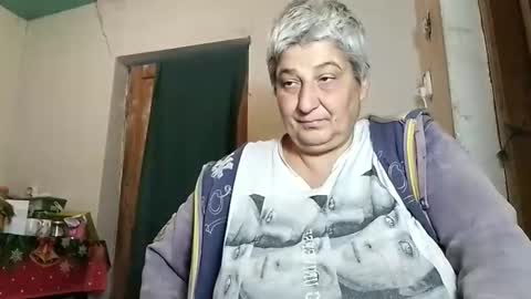 Snapshot of exquisitemature chatting on 14, 10, 2025 ExquisiteMature online show from 14, 10, 2025