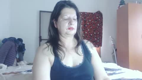Snapshot of extasymature chatting on 22, 4, 2026 ExtasyMature online show from 22, 4, 2026