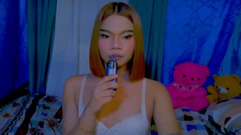 I DO EVERTHING U WANT BECAUSE IM EXTREME LIAN online show from 16, 6, 2026