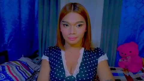 I DO EVERTHING U WANT BECAUSE IM EXTREME LIAN online show from 17, 6, 2026