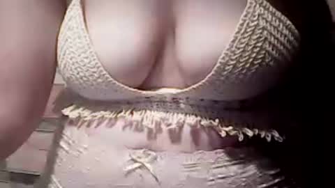 extremelydmilkyboobs online show from 7, 8, 2026