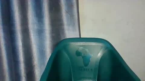 Snapshot of extremelywetgirl_ chatting on 4, 4, 2026 extremelywetgirl_ online show from 4, 4, 2026