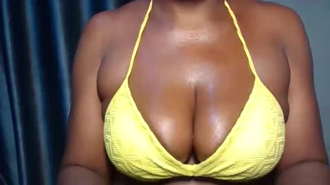 Snapshot of extremelywetgirl_ chatting on 4, 4, 2026 extremelywetgirl_ online show from 4, 4, 2026