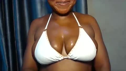 Snapshot of extremelywetgirl_ chatting on 6, 4, 2026 extremelywetgirl_ online show from 6, 4, 2026