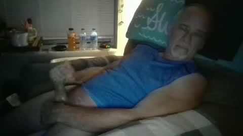 Snapshot of eyegasms2112 chatting on 23, 5, 2026 Edger online show from 23, 5, 2026