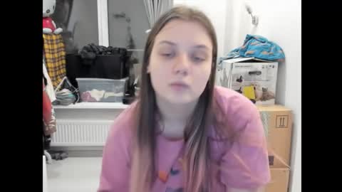 Snapshot of eyes_say_yes chatting on 15, 2, 2026 Yara online show from 15, 2, 2026