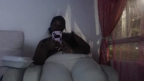 Snapshot of eyshaexotii chatting on 7, 7, 2026 eyshaexotii online show from 7, 7, 2026