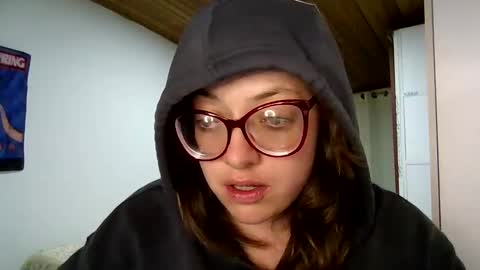 Snapshot of ezlngirl chatting on 3, 1, 2025 Aimee online show from 3, 1, 2025