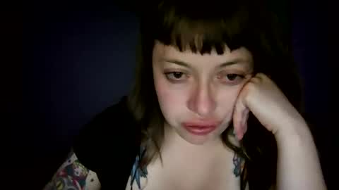 Snapshot of ezlngirl chatting on 14, 1, 2025 Aimee online show from 14, 1, 2025