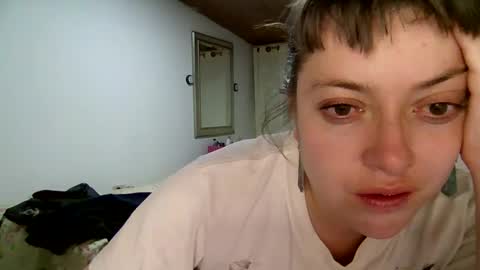 Snapshot of ezlngirl chatting on 22, 1, 2025 Aimee online show from 22, 1, 2025