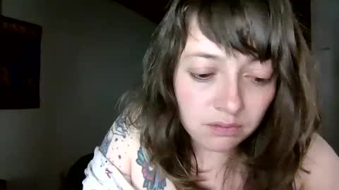 Snapshot of ezlngirl chatting on 19, 2, 2025 Aimee online show from 19, 2, 2025