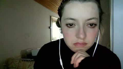 Snapshot of ezlngirl chatting on 25, 2, 2025 Aimee online show from 25, 2, 2025