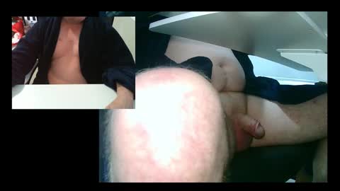 Snapshot of ezondi1 chatting on 1, 1, 2025 EZONDI online show from 1, 1, 2025