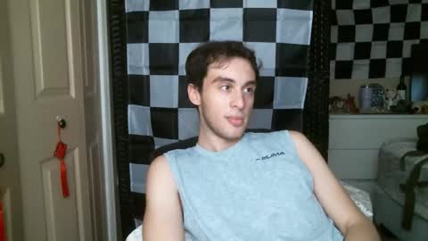 Ezra Naamah online show from 31, 1, 2025