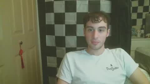 Ezra Naamah online show from 6, 3, 2025