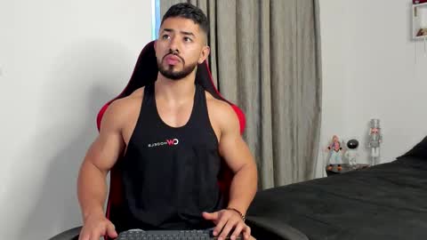 Snapshot of ezzio_scolaro chatting on 10, 3, 2026 Ezzio Scolaro online show from 10, 3, 2026