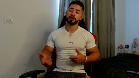 Snapshot of ezzio_scolaro chatting on 20, 3, 2026 Ezzio Scolaro online show from 20, 3, 2026