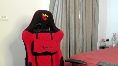 Snapshot of ezzio_scolaro chatting on 27, 3, 2026 Ezzio Scolaro online show from 27, 3, 2026