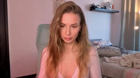  if you dont have fansly account yet use this link to registration    online show from 18, 2, 2026