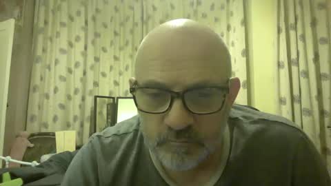 f1zzeek online show from 18, 3, 2026