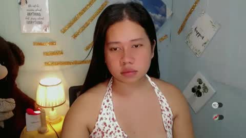 Snapshot of f3ckdollucy chatting on 21, 2, 2025 yanna online show from 21, 2, 2025