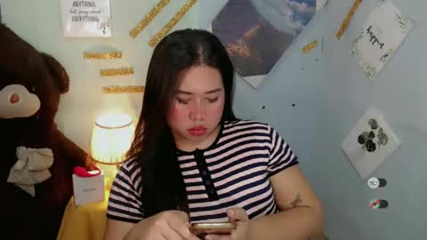 Snapshot of f3ckdollucy chatting on 25, 2, 2025 yanna online show from 25, 2, 2025
