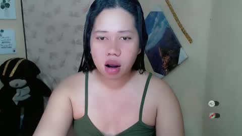 Snapshot of f3ckdollucy chatting on 12, 3, 2025 yanna online show from 12, 3, 2025