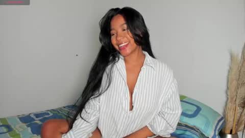 Snapshot of fabianna_laraa chatting on 2, 5, 2026 Thianna online show from 2, 5, 2026