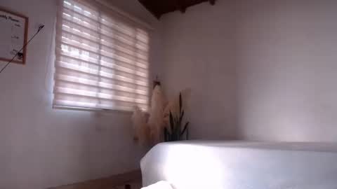 -  A N D E R online show from 10, 1, 2025