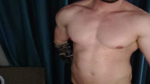 Snapshot of facelessmuscle chatting on 25, 6, 2026 facelessmuscle online show from 25, 6, 2026