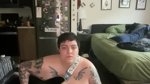 Snapshot of faenforest chatting on 13, 4, 2026 faenforest online show from 13, 4, 2026