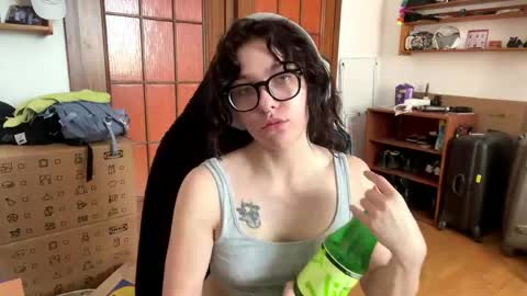 Snapshot of faintpeach chatting on 23, 5, 2026 Loly online show from 23, 5, 2026