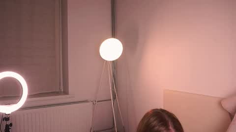 Kamila online show from 12, 9, 2025