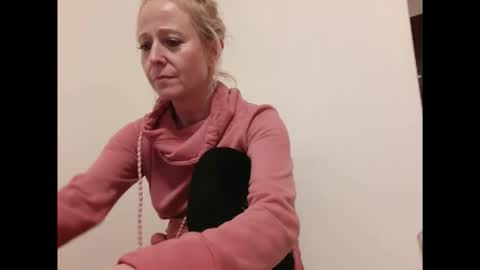 Fairy NightMary online show from 5, 1, 2026