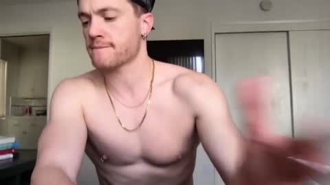 Travis online show from 27, 2, 2025