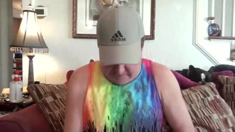 Snapshot of falconbator8 chatting on 16, 4, 2026 falconbator8 online show from 16, 4, 2026