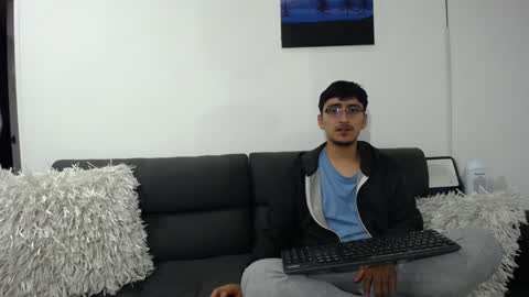 Snapshot of fallgays chatting on 2, 12, 2024 FallGays online show from 2, 12, 2024