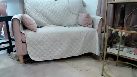Snapshot of fallonxgray chatting on 18, 6, 2026 Fallon Gray online show from 18, 6, 2026