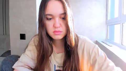 Snapshot of fancy_bunny chatting on 13, 2, 2025 fancy bunny online show from 13, 2, 2025