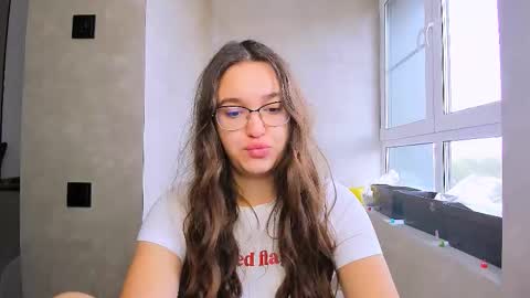 Snapshot of fancy_bunny chatting on 22, 9, 2025 fancy bunny online show from 22, 9, 2025