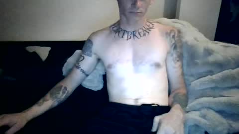 fancy_pantsyz online show from 25, 6, 2026
