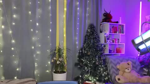 fancymeee online show from 15, 12, 2024